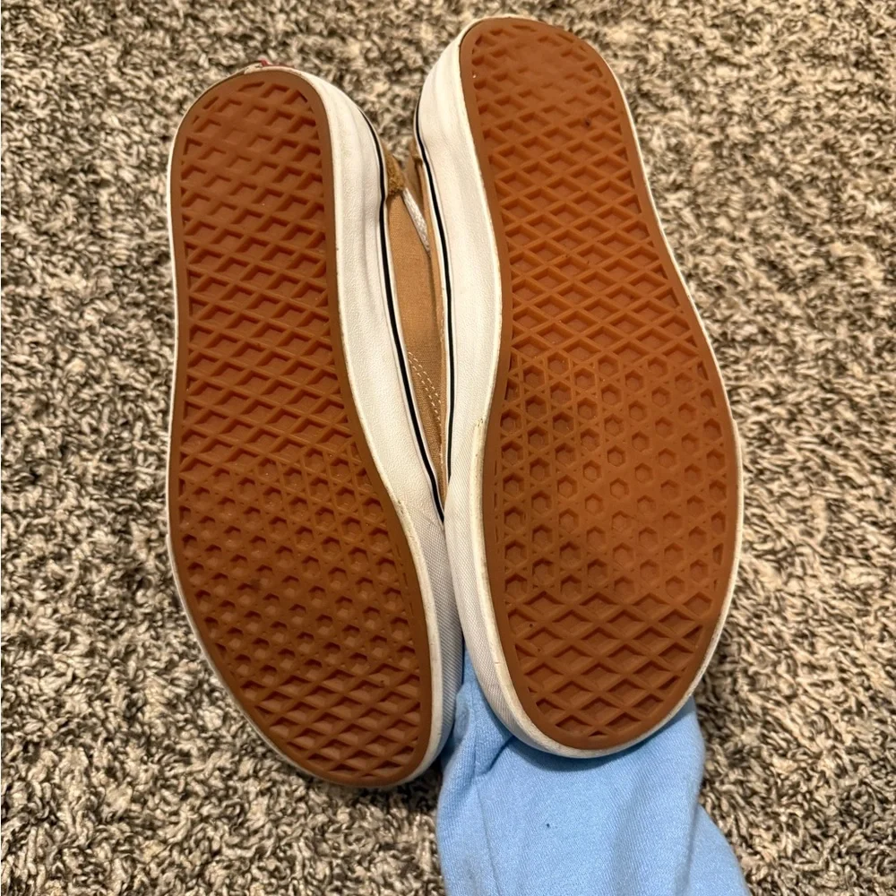 Vans ‘Old Skool’ Sneakers - Picture 7 of 8